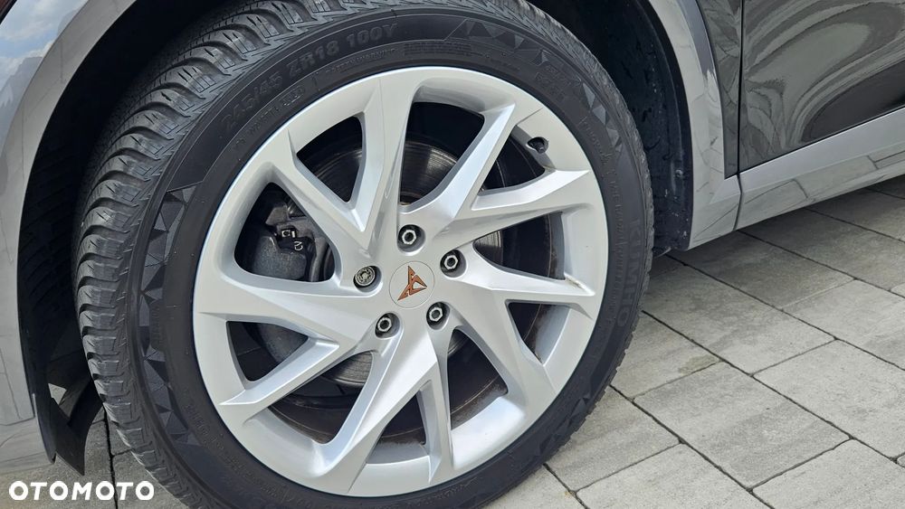 Cupra Formentor 1.4 e-Hybrid DSG Priority - 17