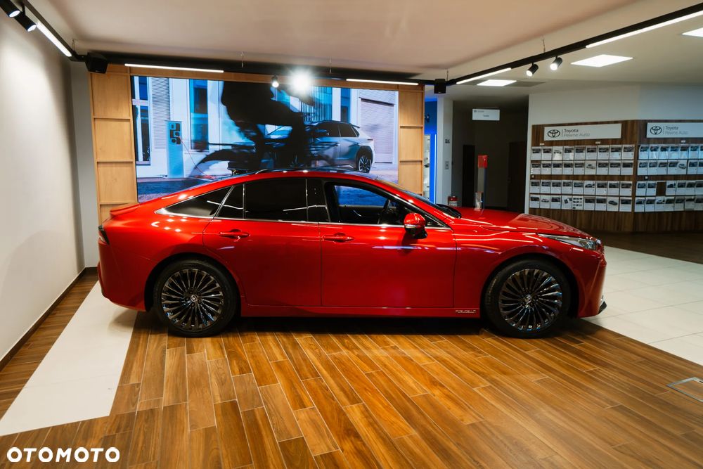 Toyota Mirai Executive - 4