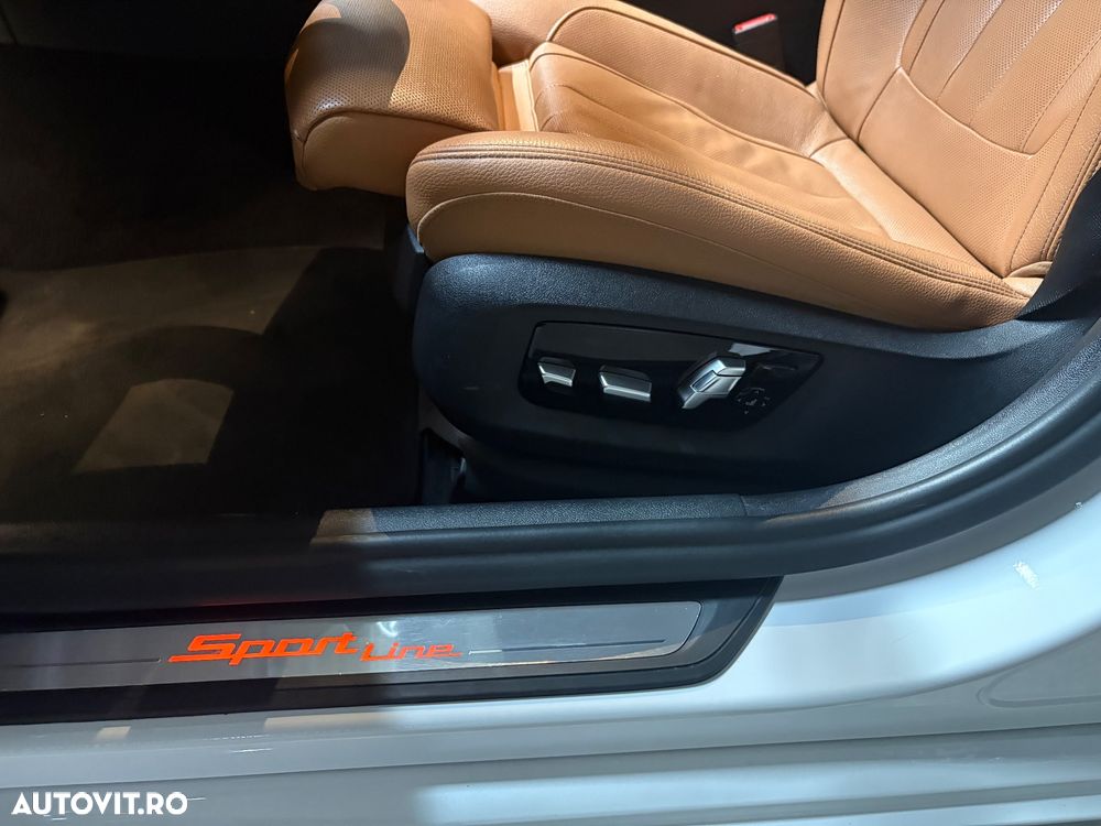 BMW Seria 5 540i xDrive AT - 14