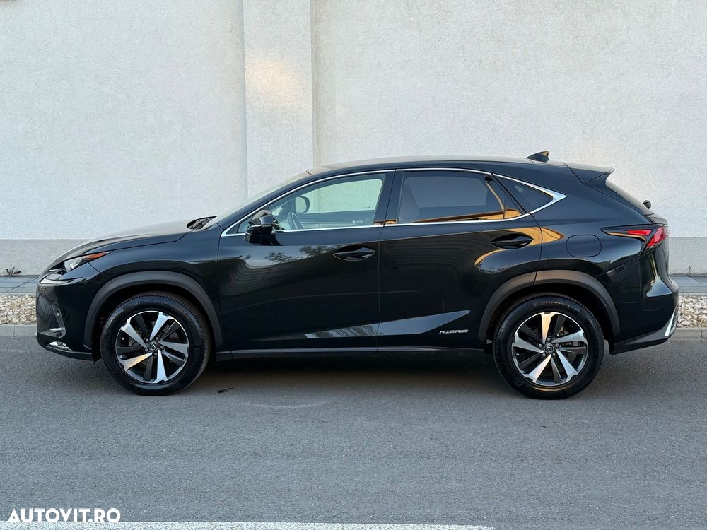 LEXUS NX 2019 — imagine 3