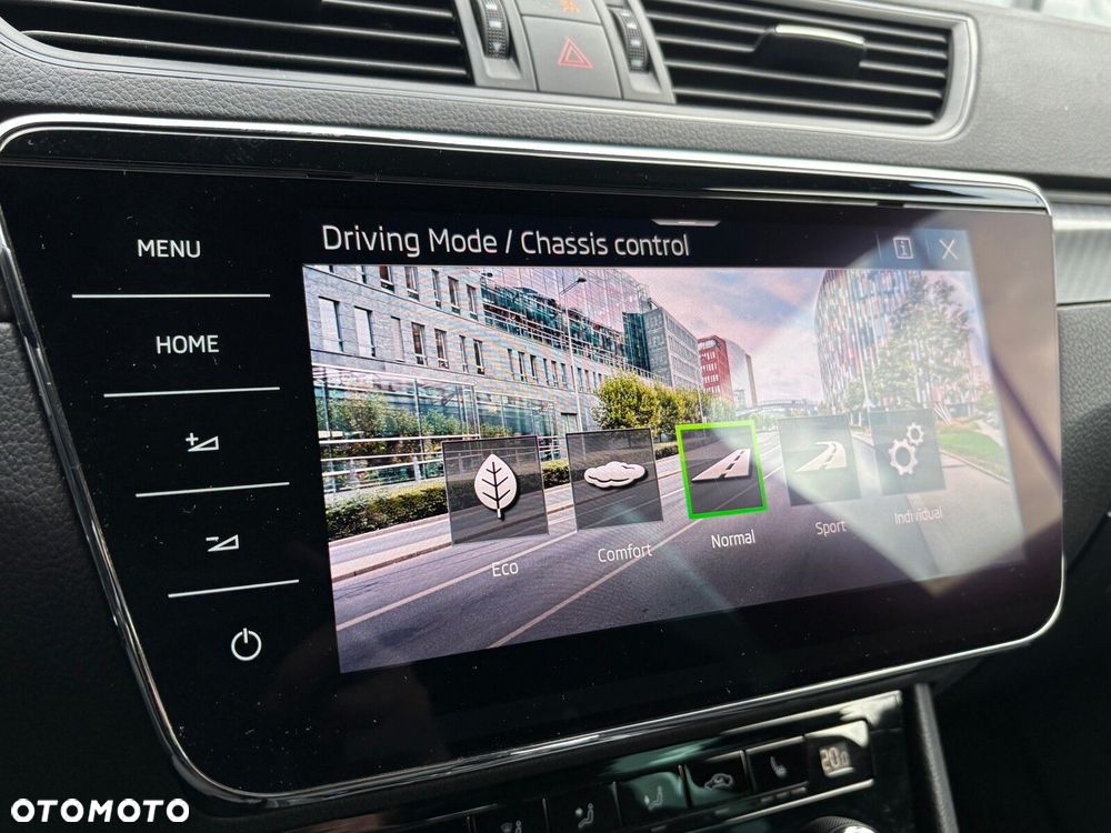 Skoda Superb 2.0 TSI 4x4 Sportline DSG - 37