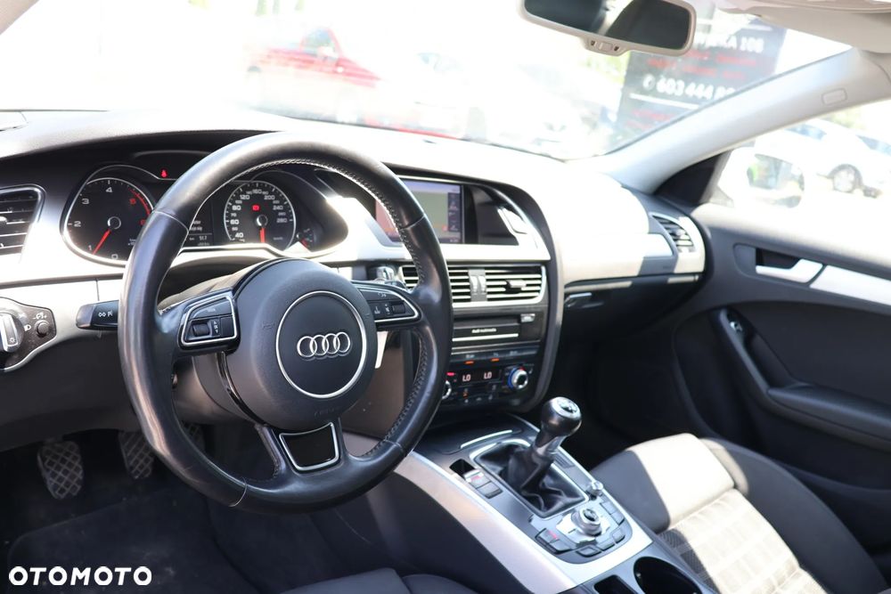 Audi A4 Avant - 8