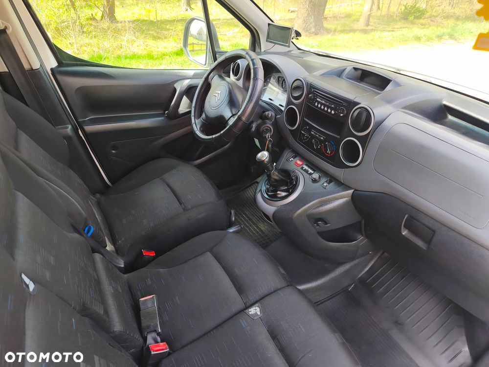 Citroën BERLINGO - 19