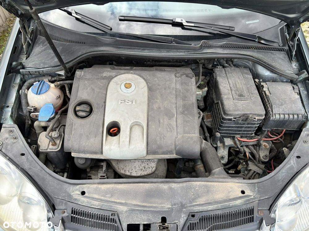 Volkswagen Jetta 1.6 FSI Comfortline - 27