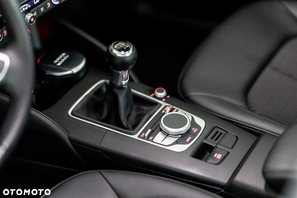 Audi A3 Sportback 2.0 TDI quattro sport - 5
