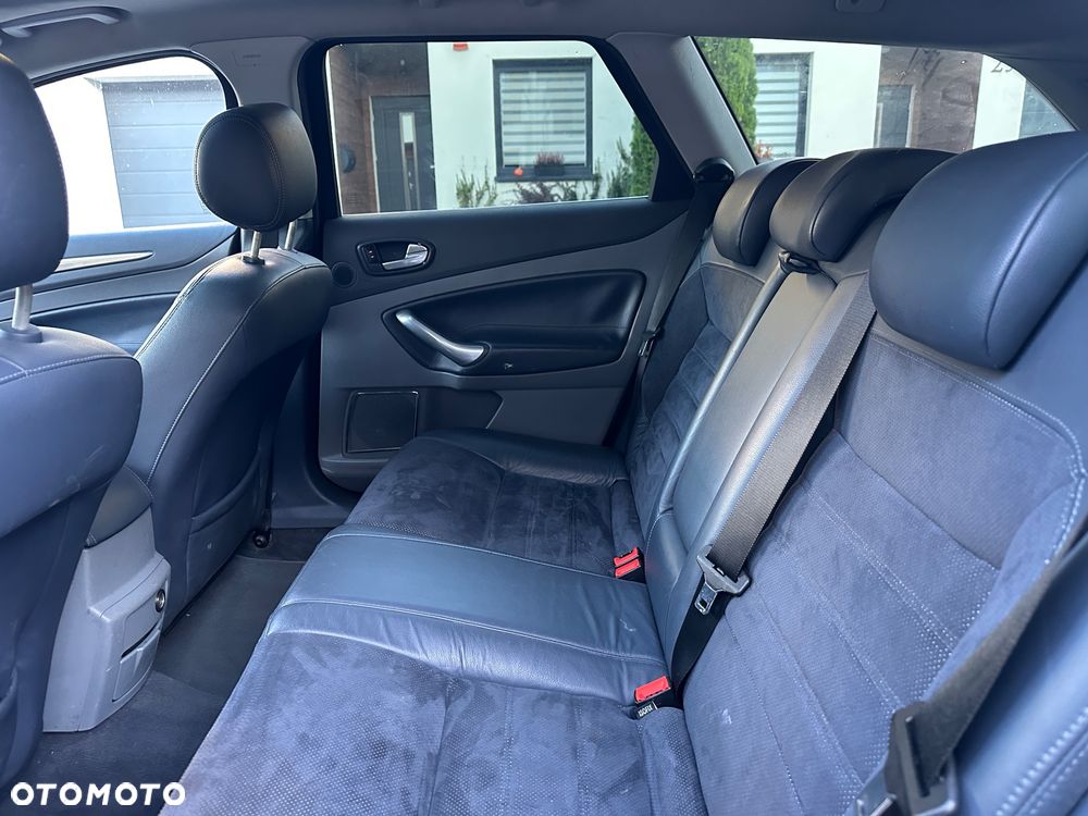 Ford Mondeo 2.2 TDCi Titanium S - 19