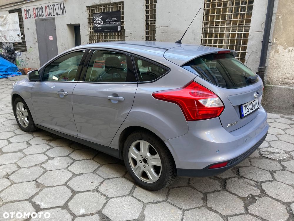 Ford Focus 1.0 EcoBoost Edition - 5