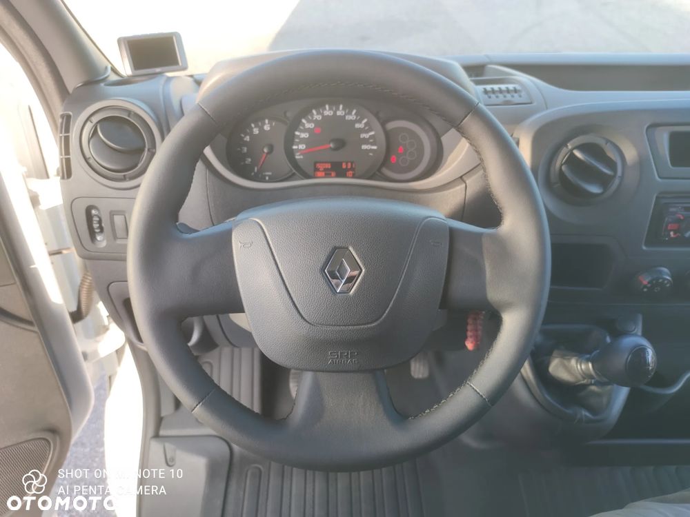Renault Master - 22