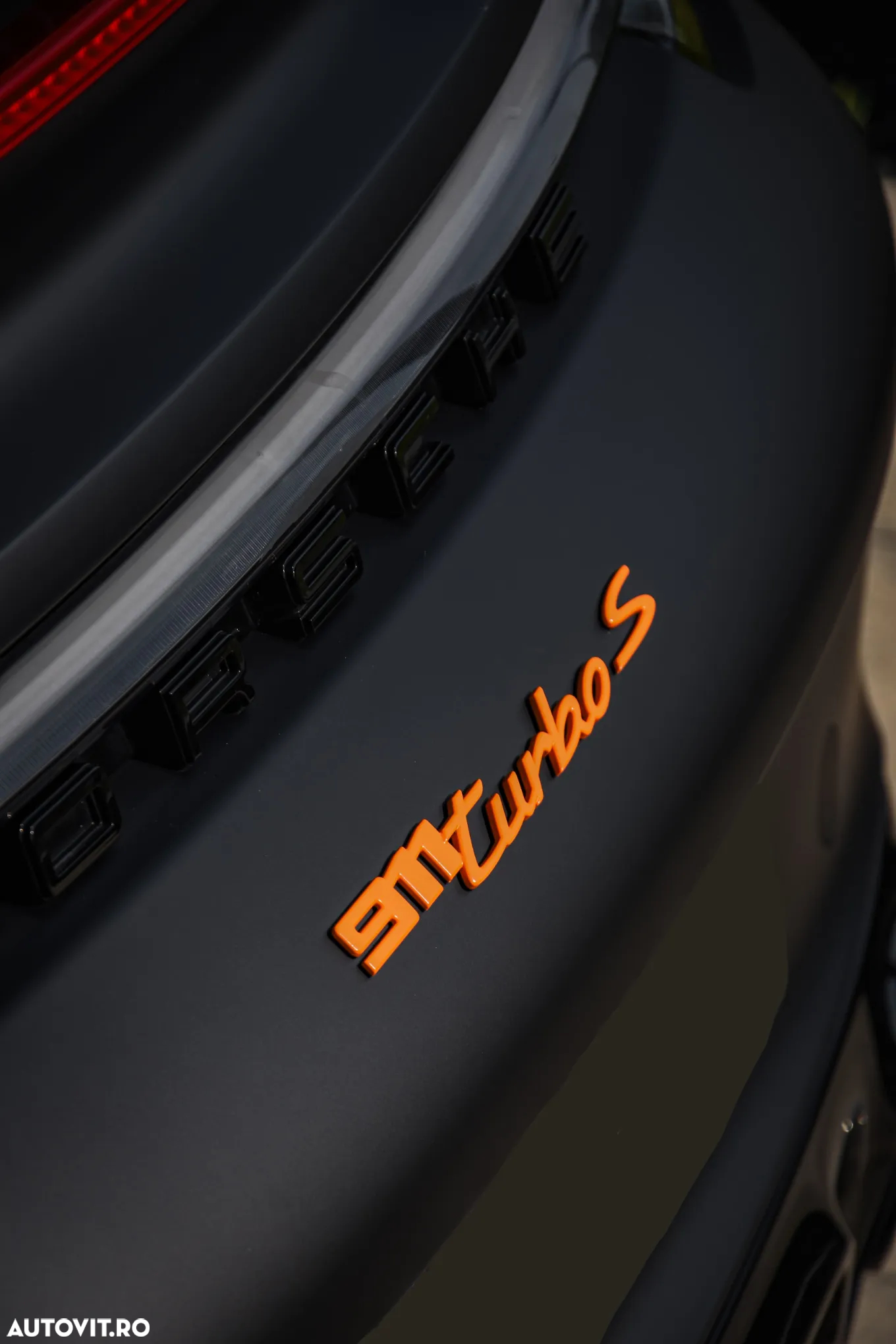 Porsche 992 TURBO S - 8