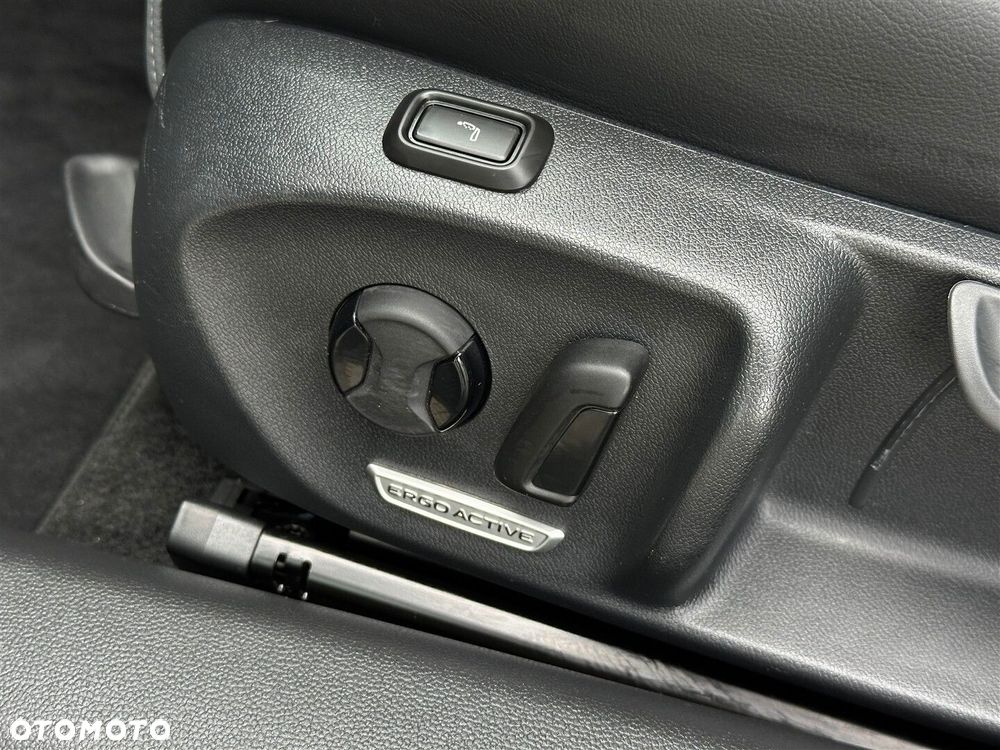 Volkswagen Passat 2.0 TDI EVO Business DSG - 10