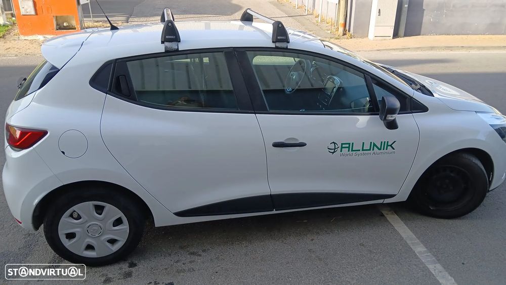 Renault CLIO 1.5 DCI - 2