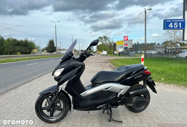 Yamaha X-max