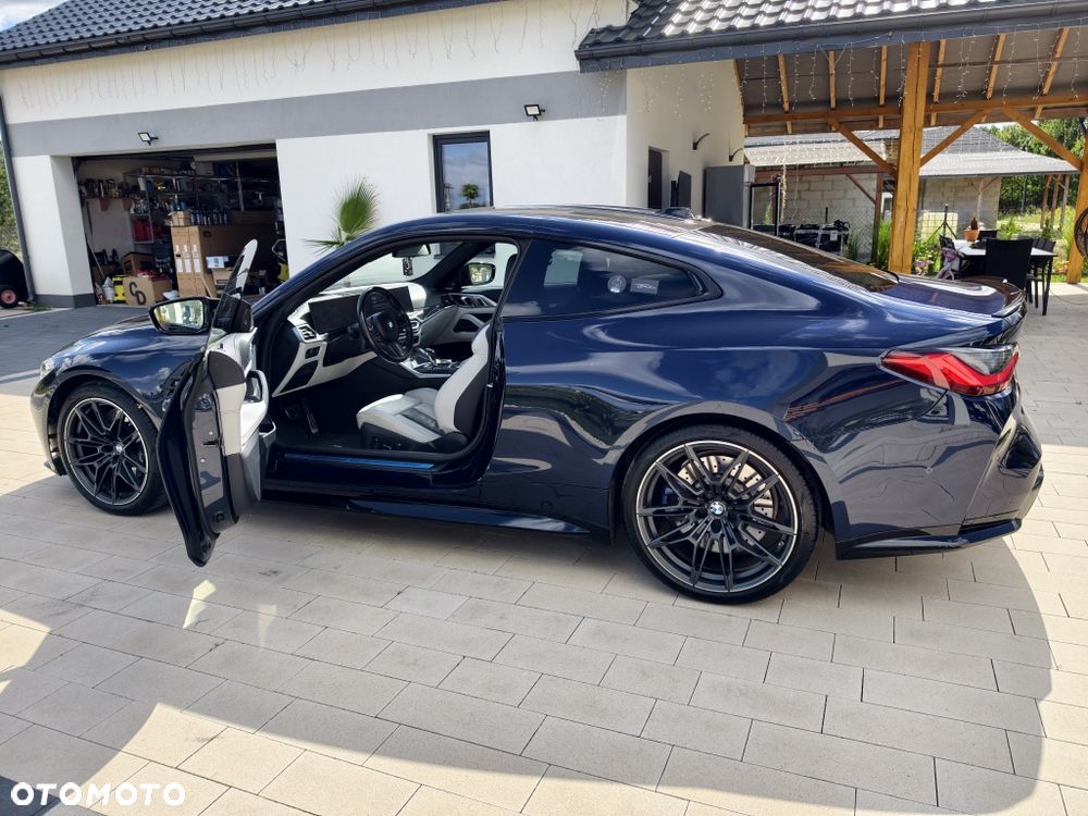 BMW M4 - 4