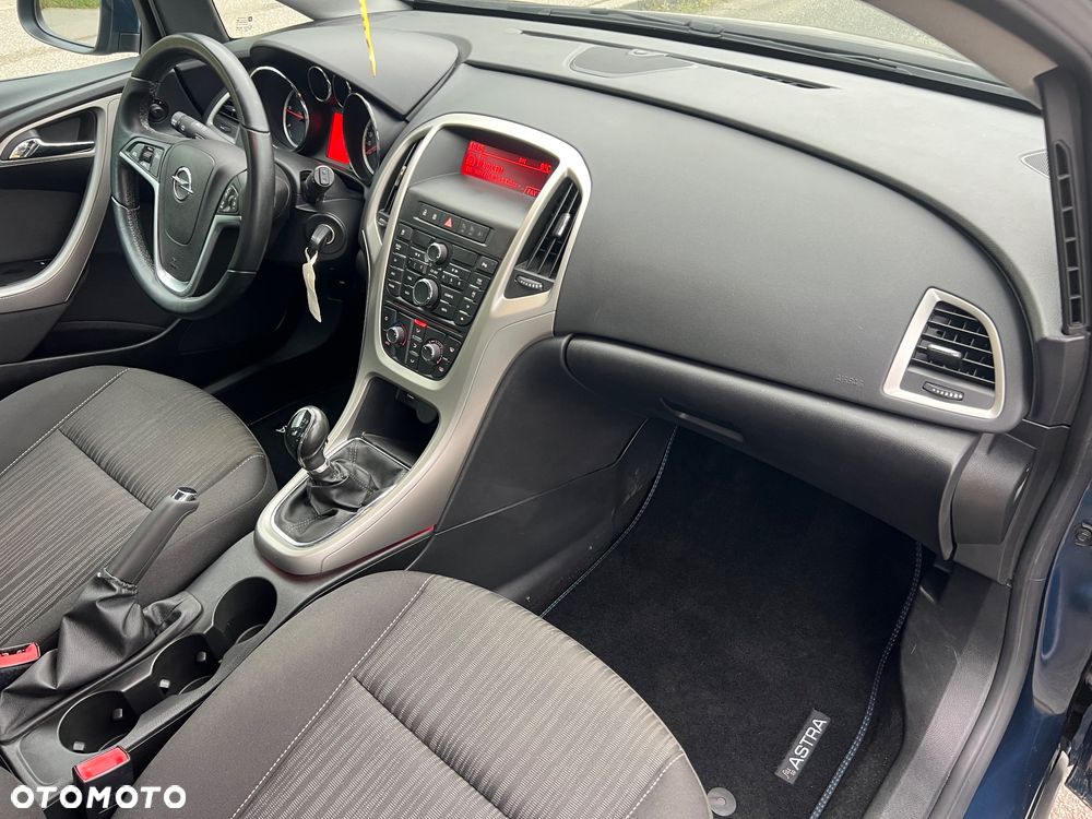 Opel Astra - 23