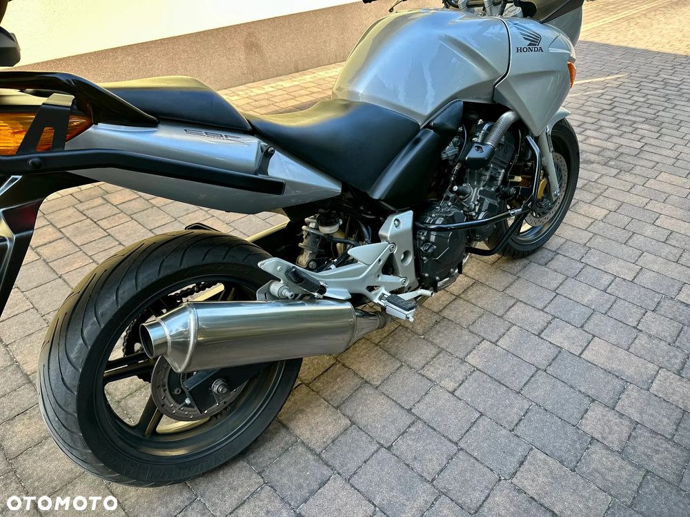 Honda CBF - 4