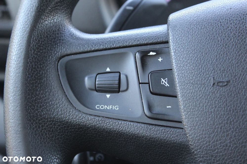 Opel Vivaro - 21