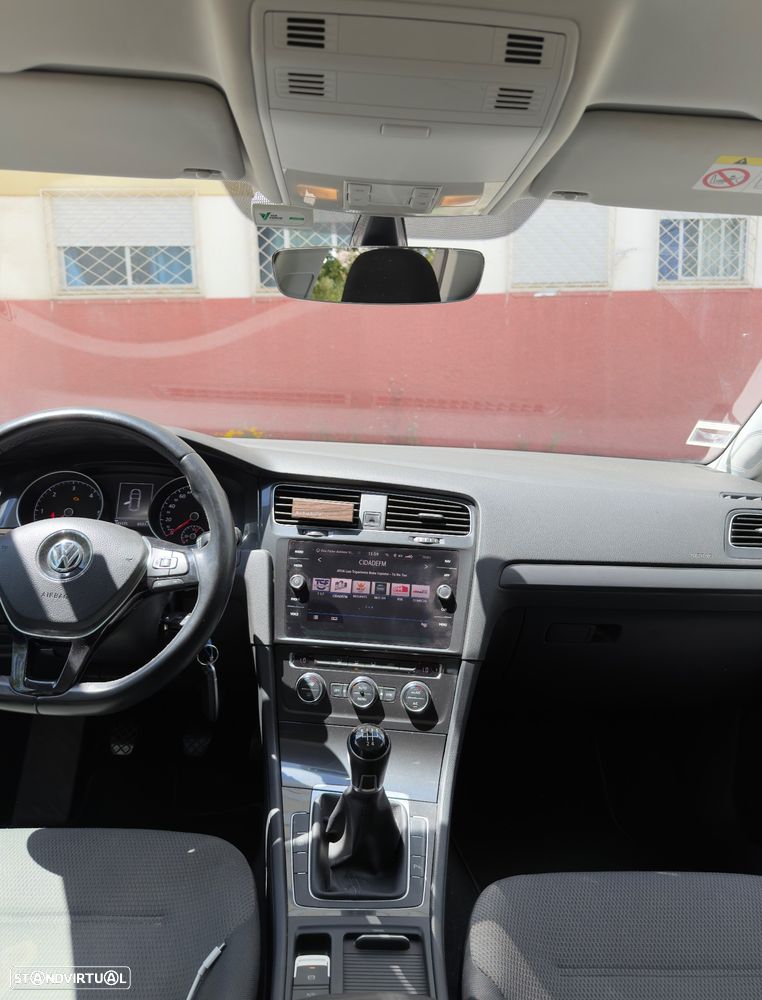 VW Golf 1.6 TDI Confortline - 7