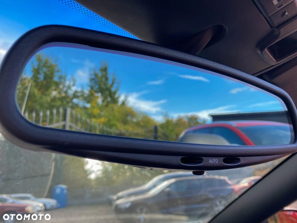 Volvo C70 - 25