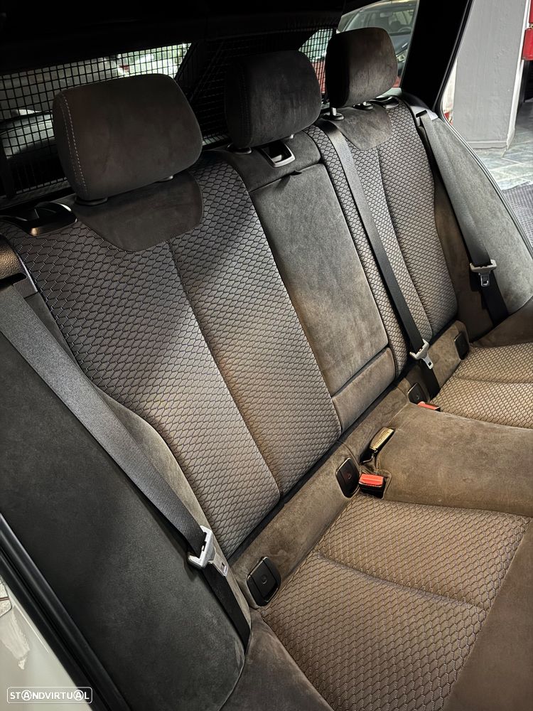 BMW 320 d Pack M - 12
