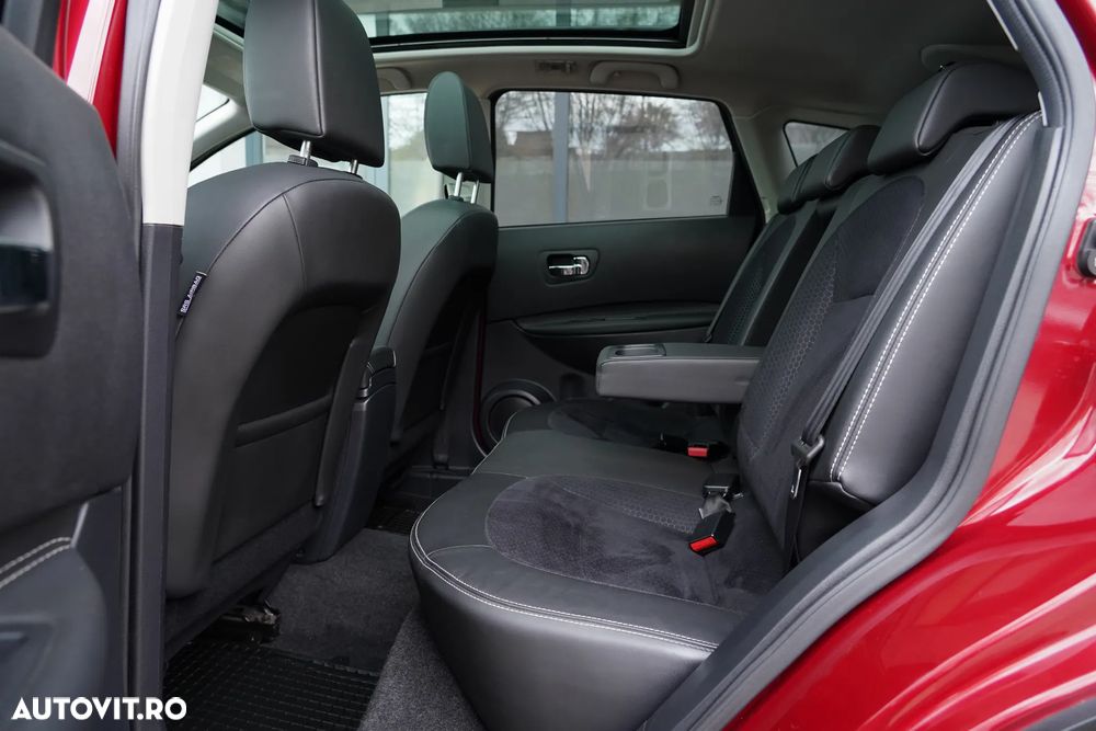 Nissan Qashqai 1.6 DCI 4 x 4 DPF Start/Stop tekna - 8