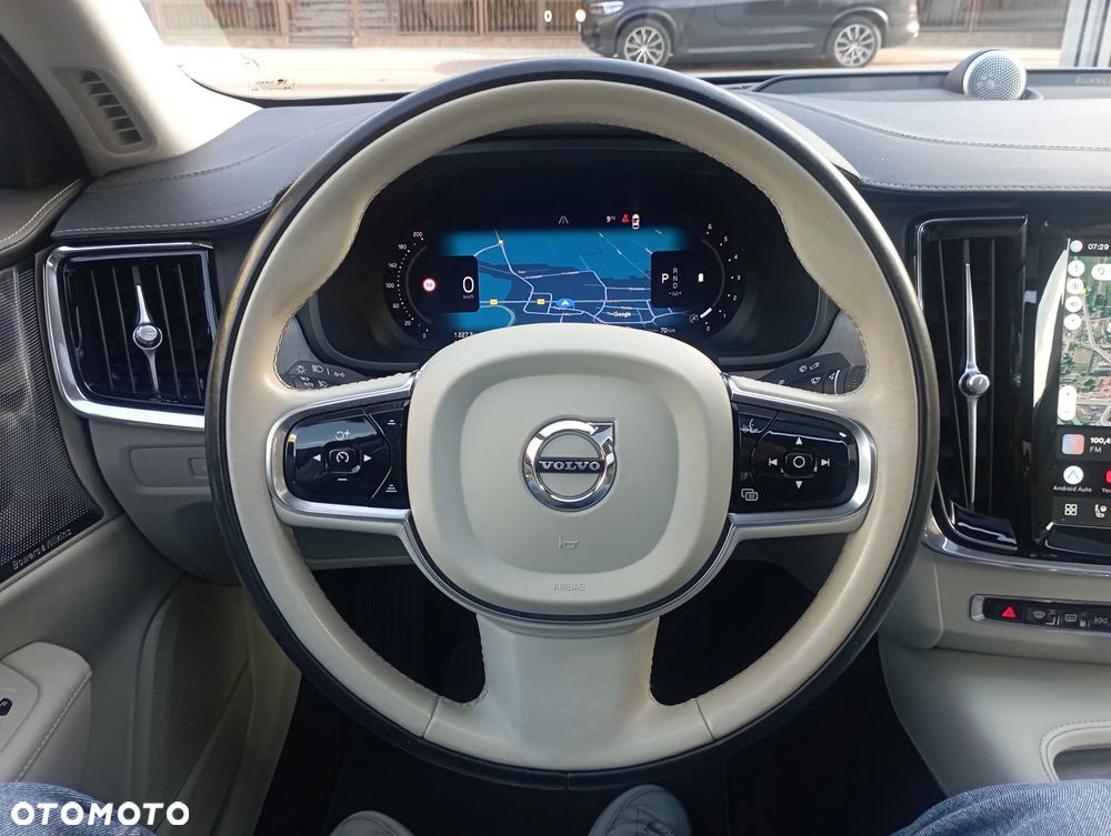 Volvo S90 B5 D AWD Momentum Pro - 13