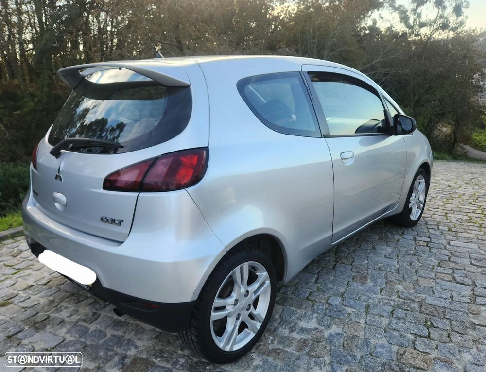 Mitsubishi Colt CZ3 1.3 Auto 30 Anos - 6