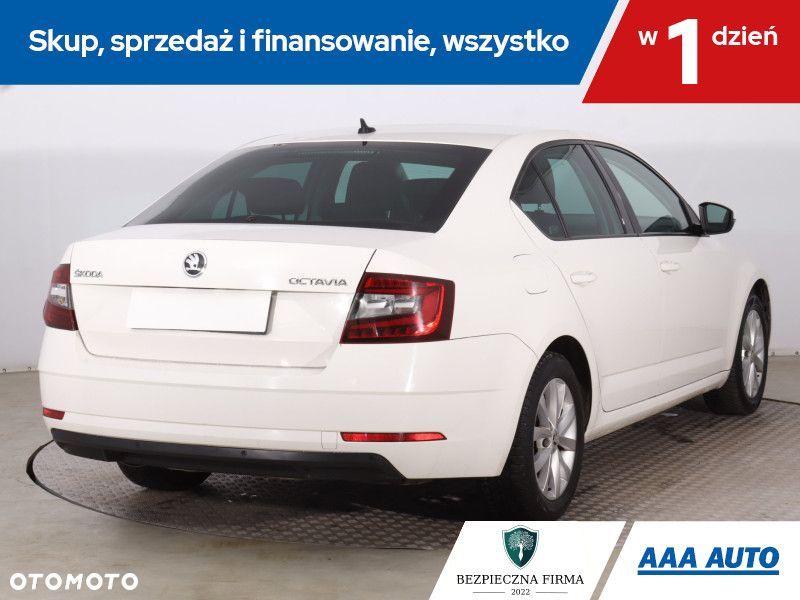Skoda Octavia - 7