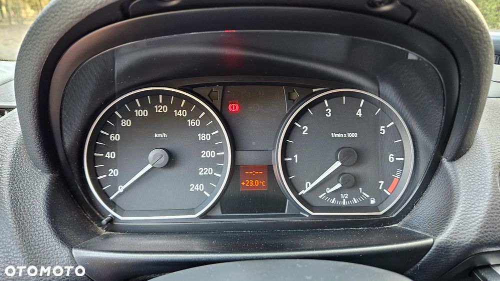 BMW Seria 1 - 12