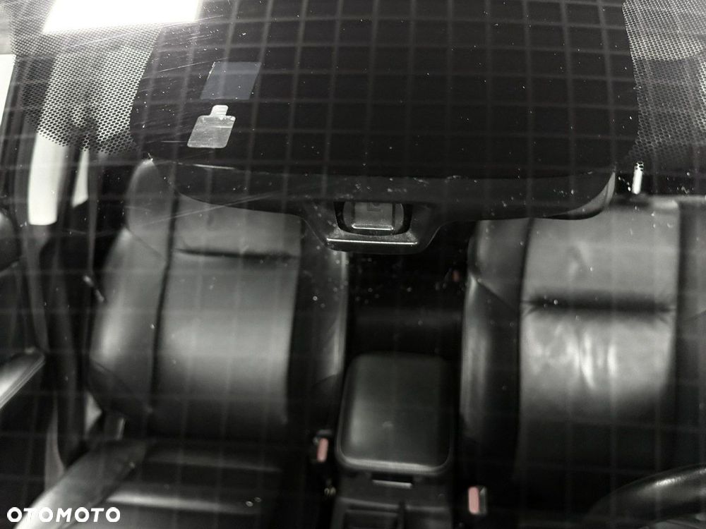 Honda CR-V 2.0i-VTEC 4WD Automatik Executive - 19