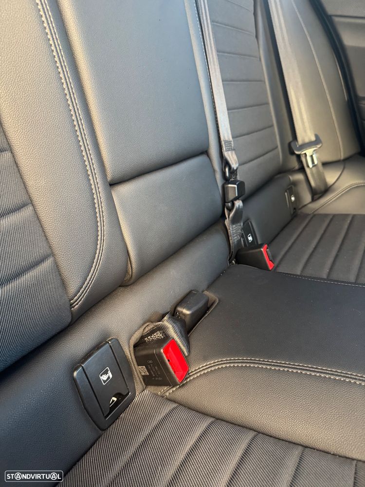 Alfa Romeo Giulia 2.2 D Sprint AT8 - 29