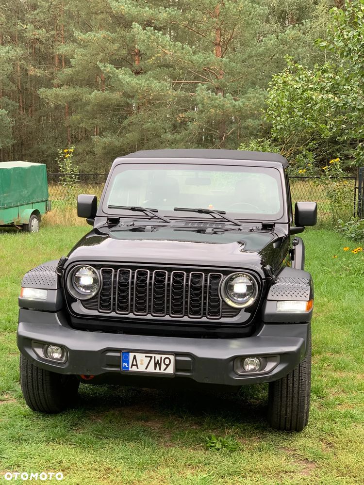 Jeep Wrangler - 5