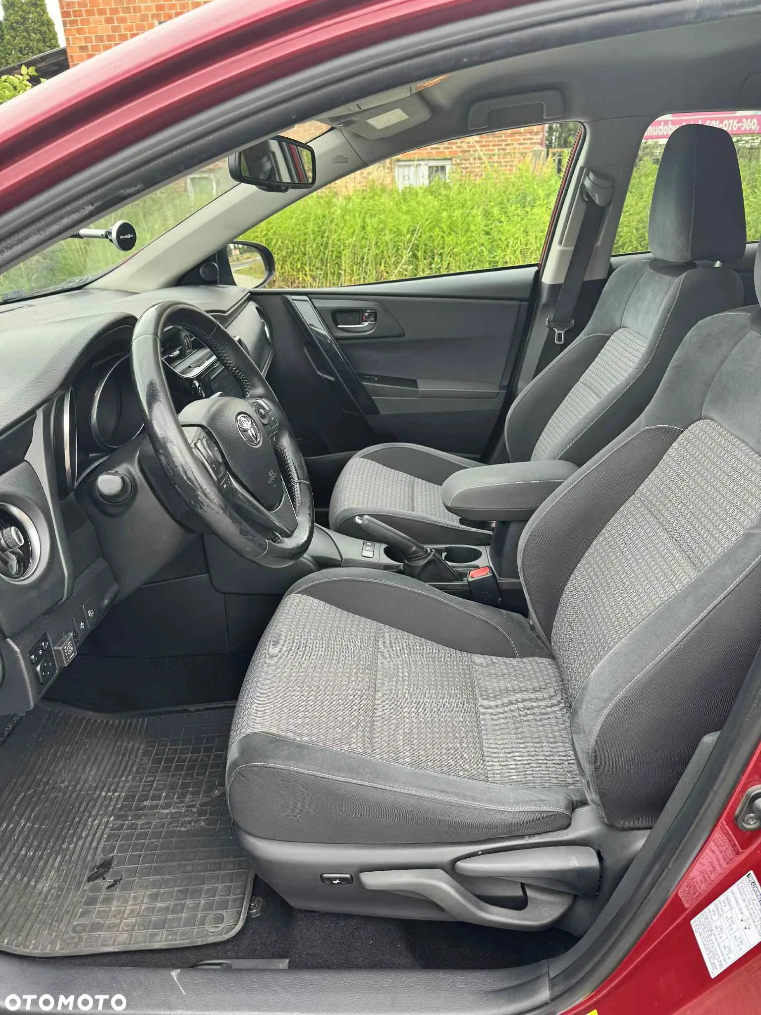 Toyota Auris - 8