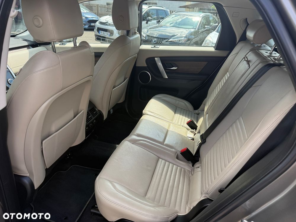 Land Rover Discovery Sport 1.5 P300e PHEV HSE - 11