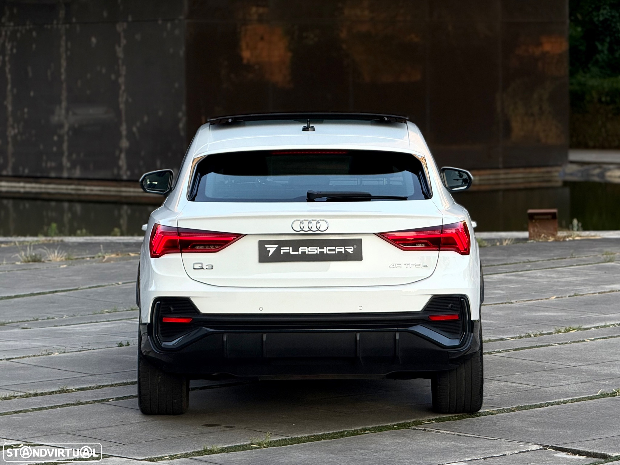 Audi Q3 Sportback 45 TFSIe S line S tronic - 25