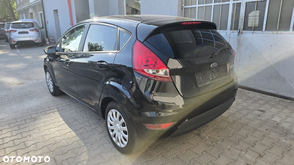 Ford Fiesta 1.25 Trend - 14