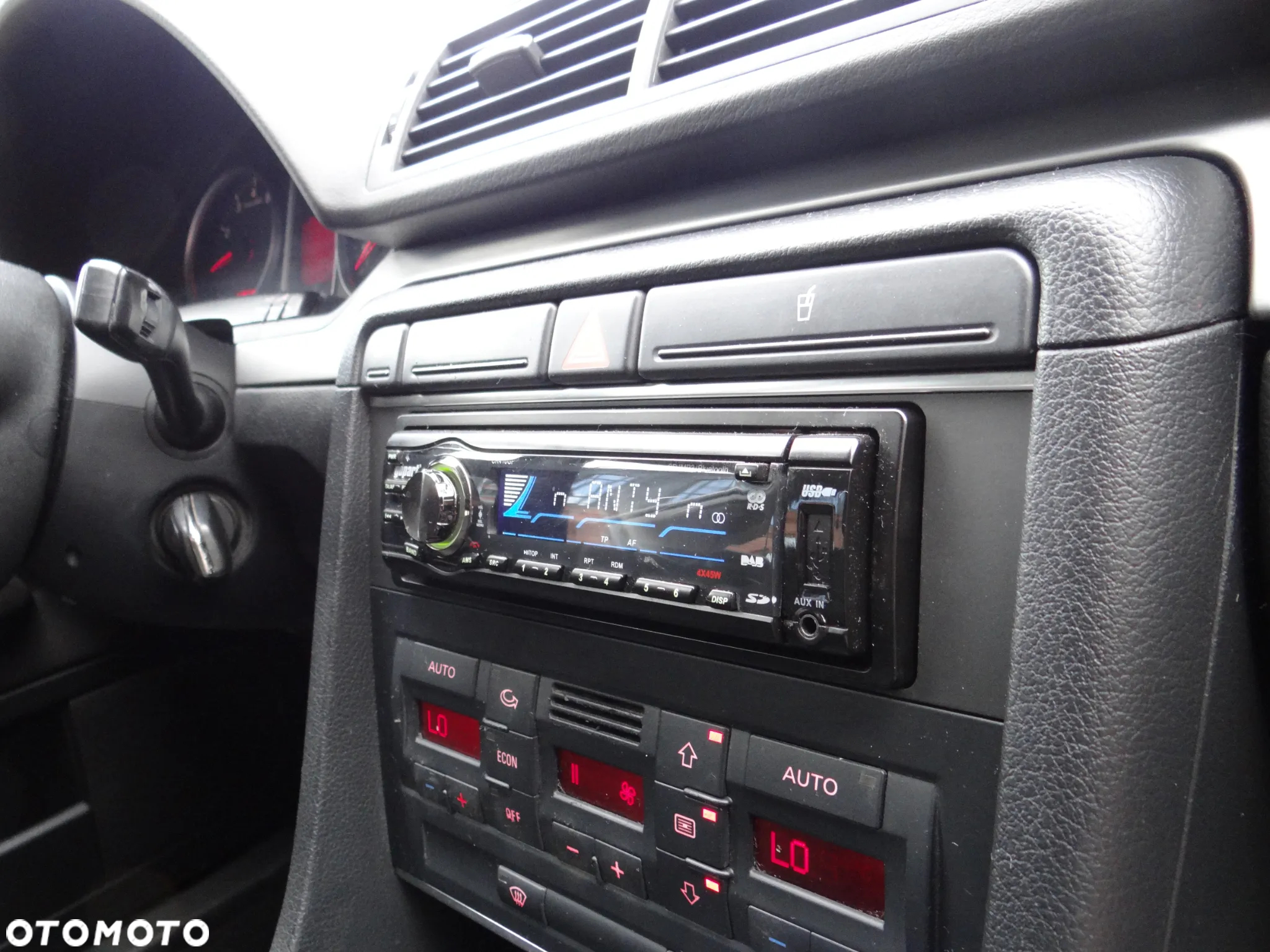 Audi A4 1.6 - 29