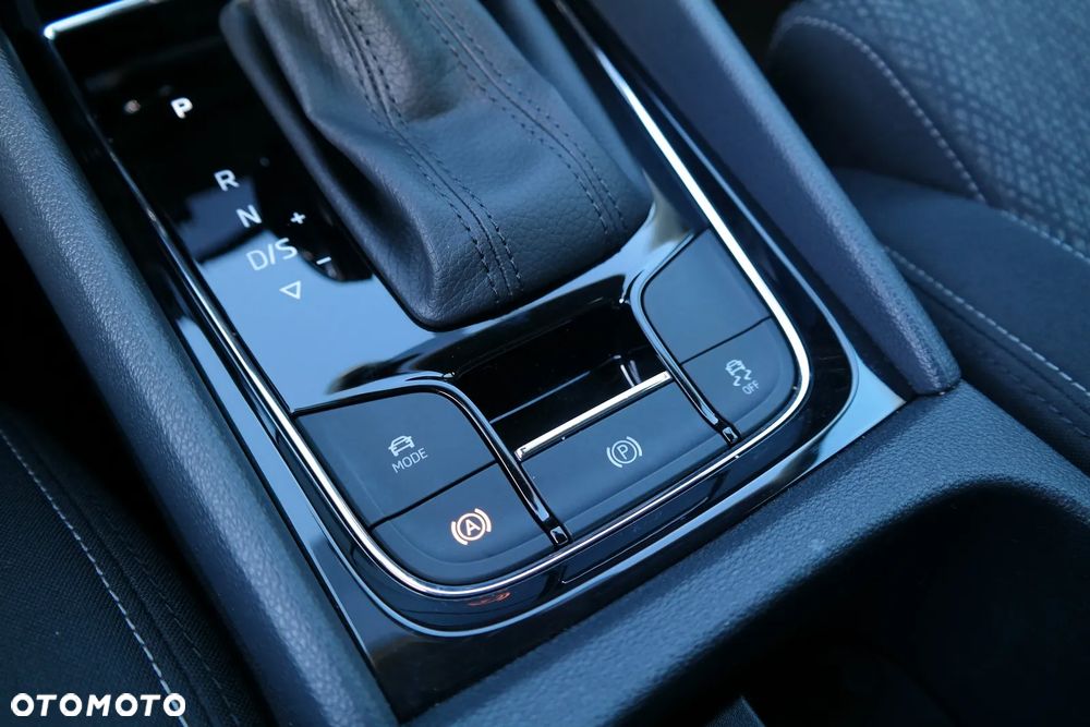 Skoda Karoq 1.5 TSI ACT Style DSG - 36