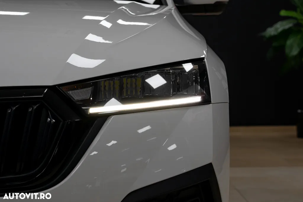 Skoda Octavia Combi 2.0 TDI DSG Ambition - 22