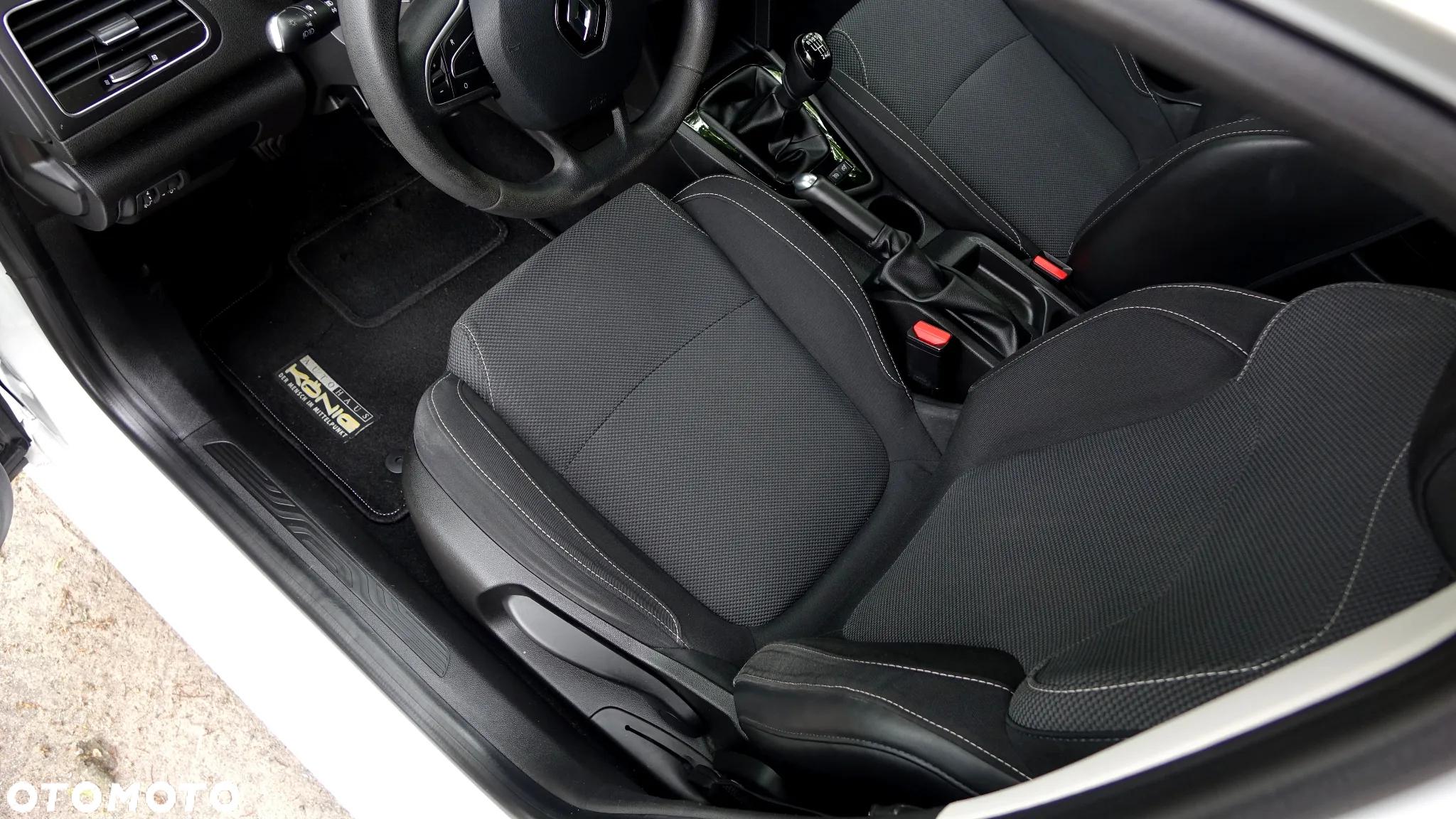 Renault Megane - 5