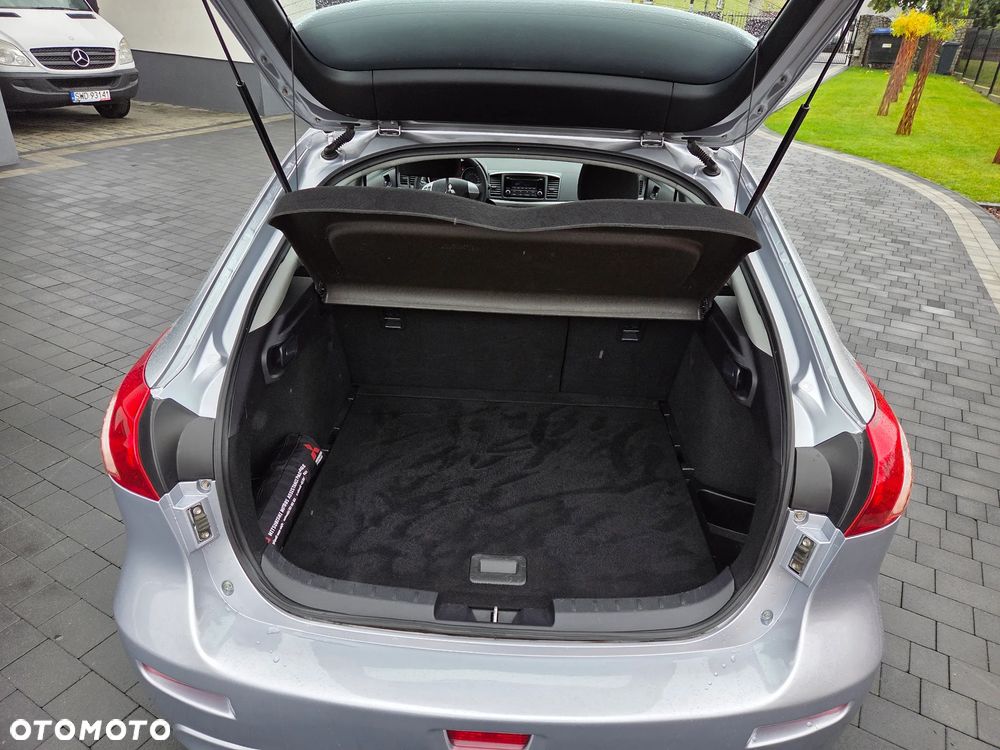 Mitsubishi Lancer Sportback 1.6 ClearTec - 18