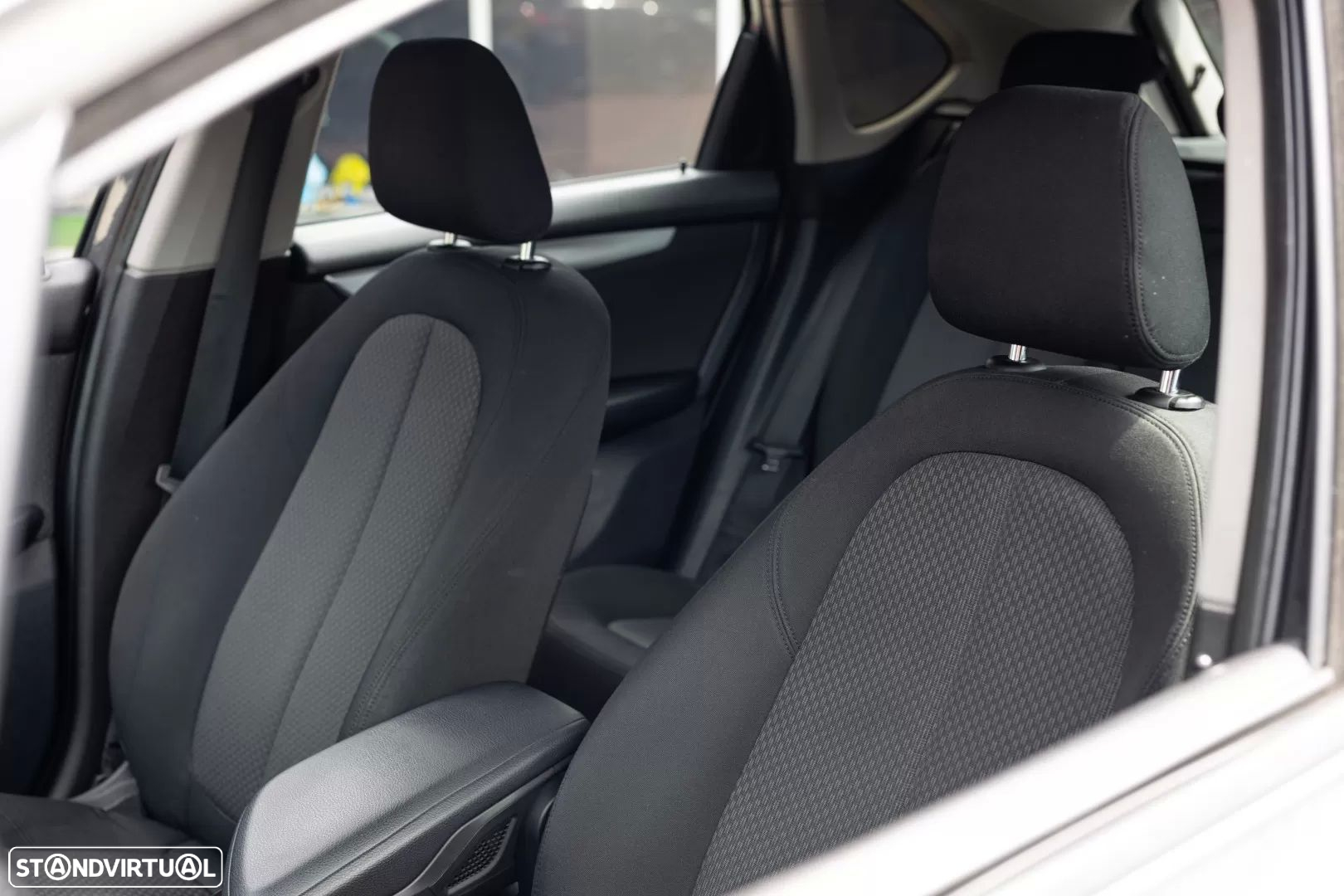 BMW 216 Active Tourer d - 14