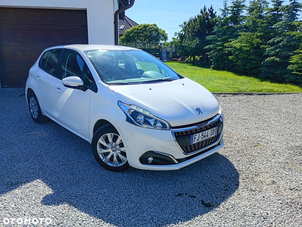 Peugeot 208 1.2 PureTech Allure - 5