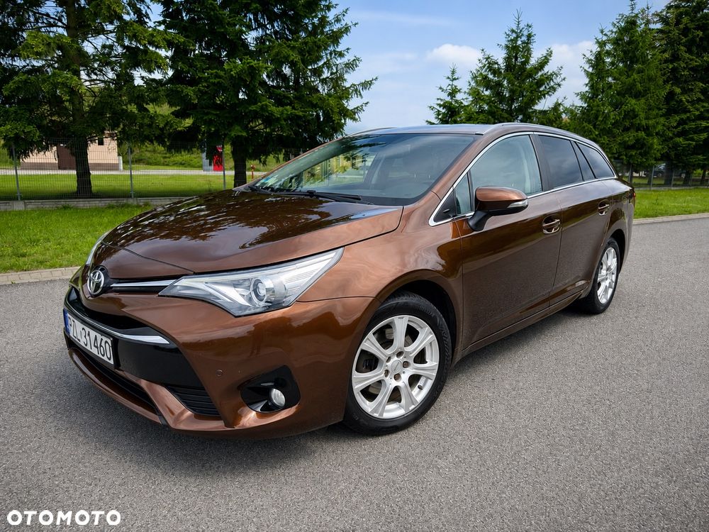 Toyota Avensis 2.0 D-4D Premium - 3