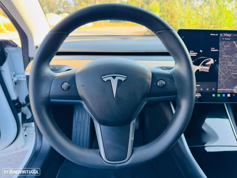 Tesla Model 3 Long Range AWD Dual Motor - 22