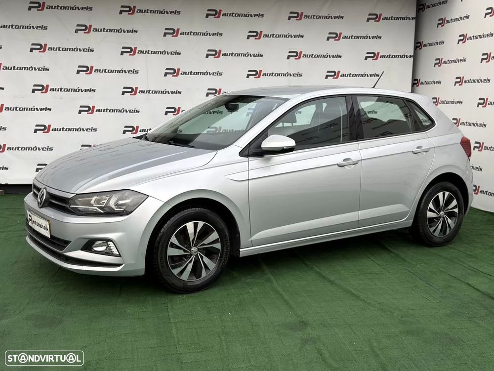 VW Polo 1.0 Confortline - 2