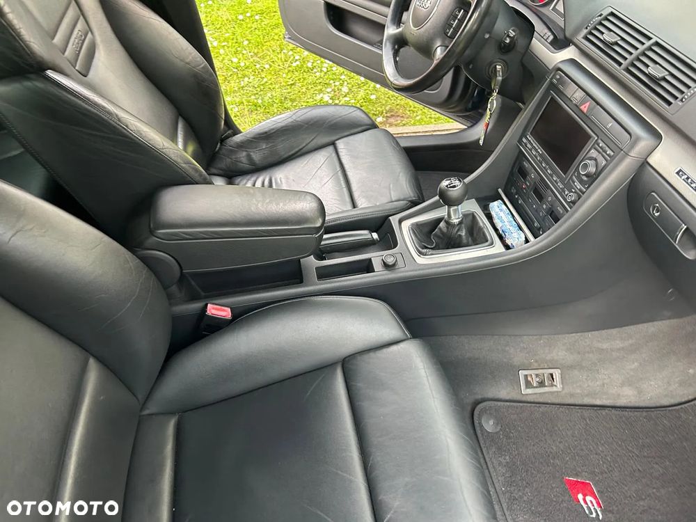 Audi S4 Avant 4.2 Quattro - 13