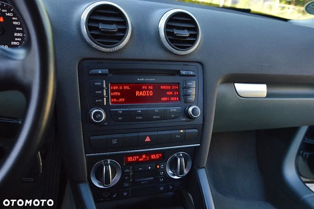 Audi A3 Sportback 1.6 Attraction - 20