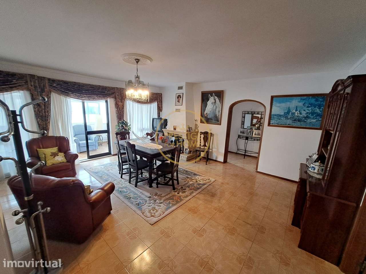 PENTHOUSE T3+1, GARAGEM E ARRECADAÇÃO LOULÉ CENTRO - Grande imagem: 2/38
