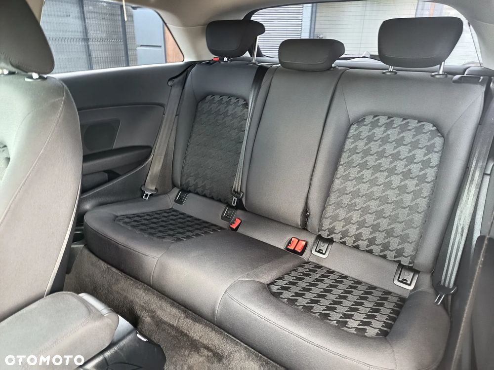 Audi A3 3-drzwiowe 1.4 TFSI Ambition - 27