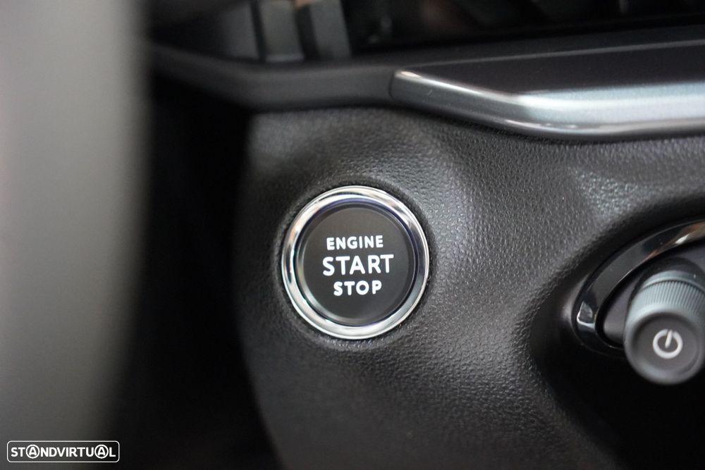 Fiat 600e 54 kWh (RED) - 24